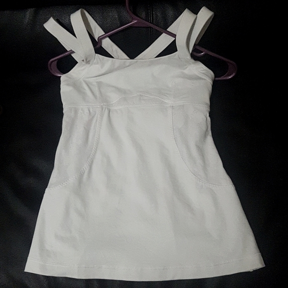 Lululemon - Picture 1 of 2